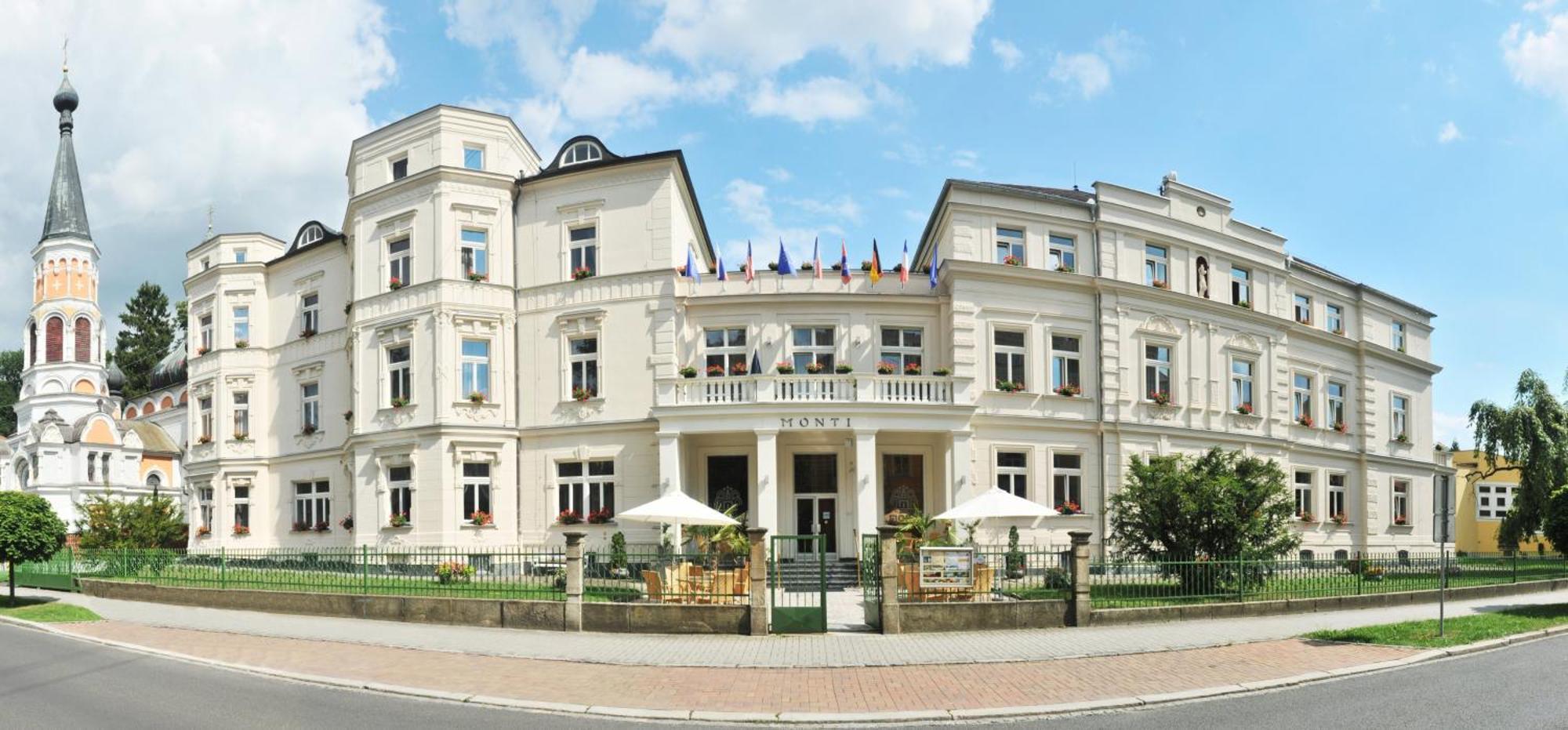 Monti Spa Františkovy Lázně エクステリア 写真