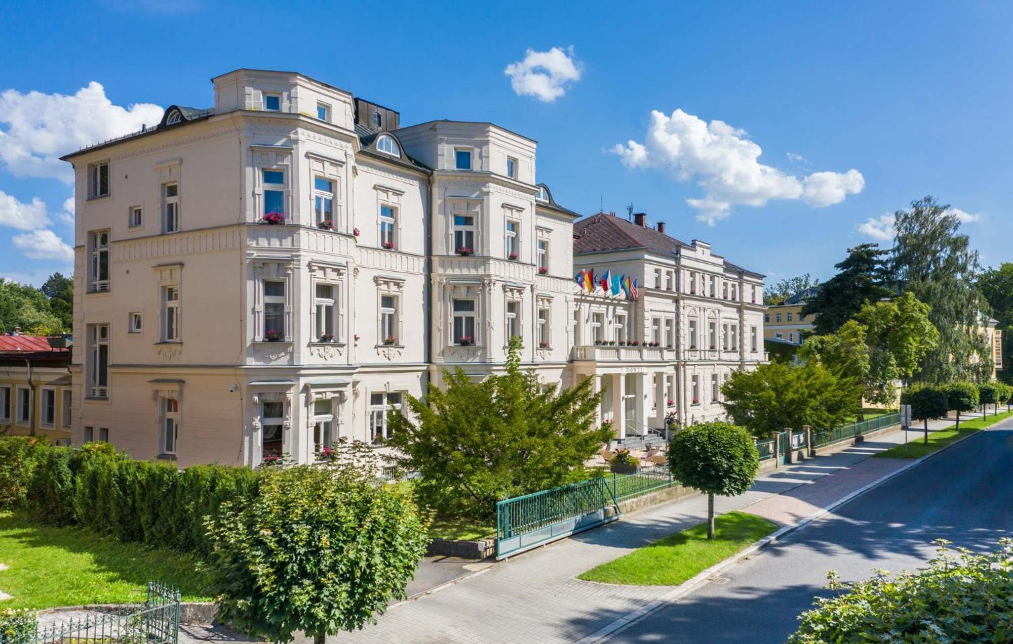 Monti Spa Františkovy Lázně エクステリア 写真